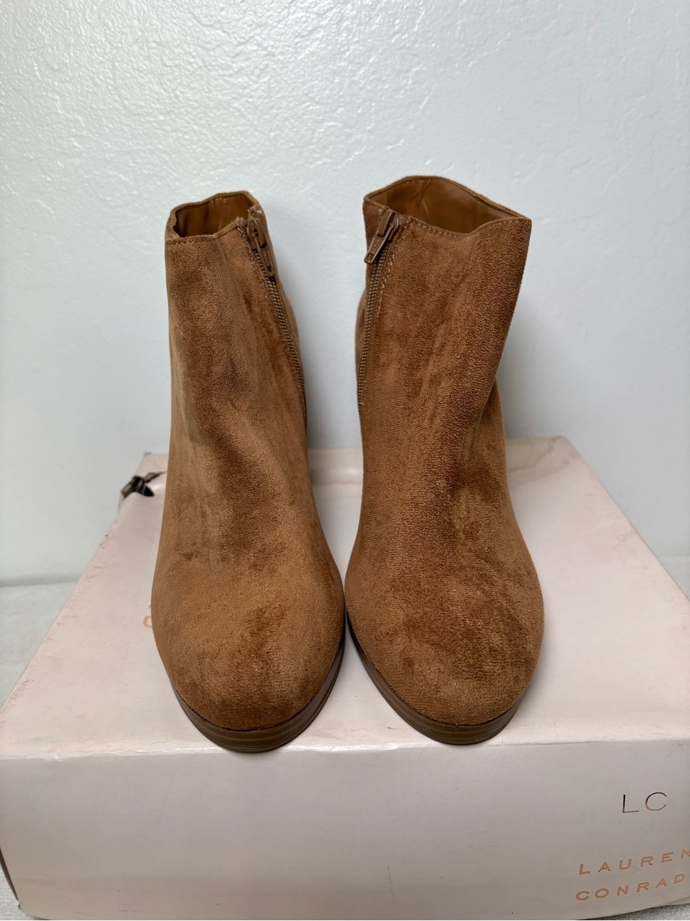 LC Lauren Conrad Cognac Suede Ankle Booties with Side Zipper Size 10